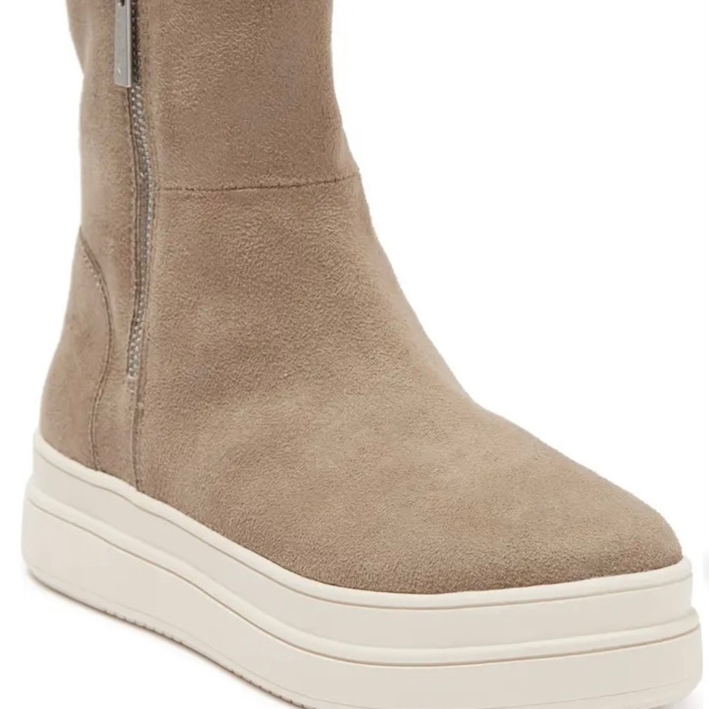 J Slides Boots - EIC Size 6